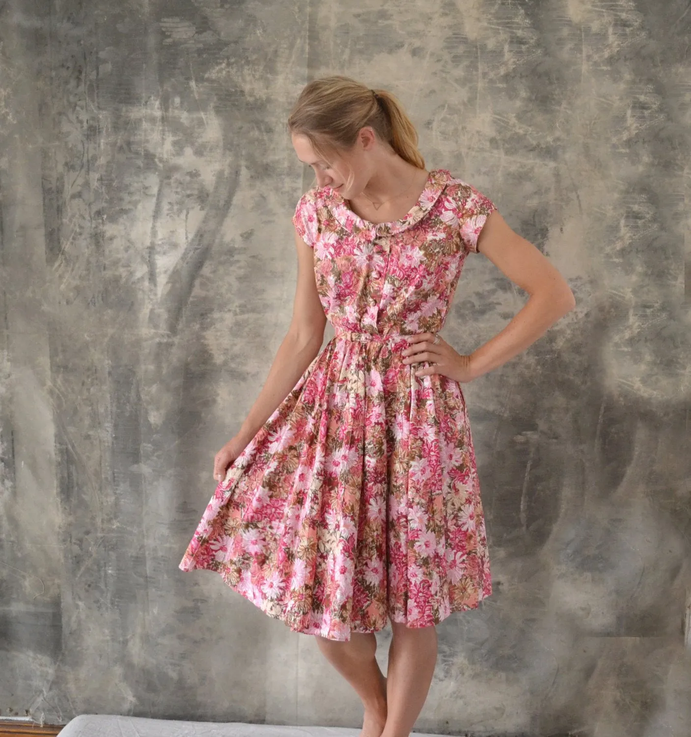 1950s Pink Floral Dress size S