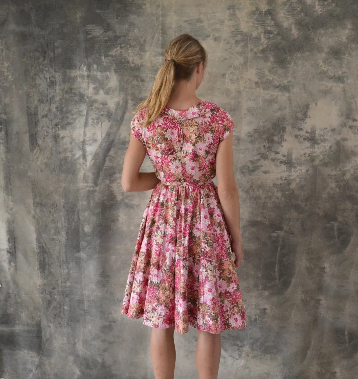 1950s Pink Floral Dress size S