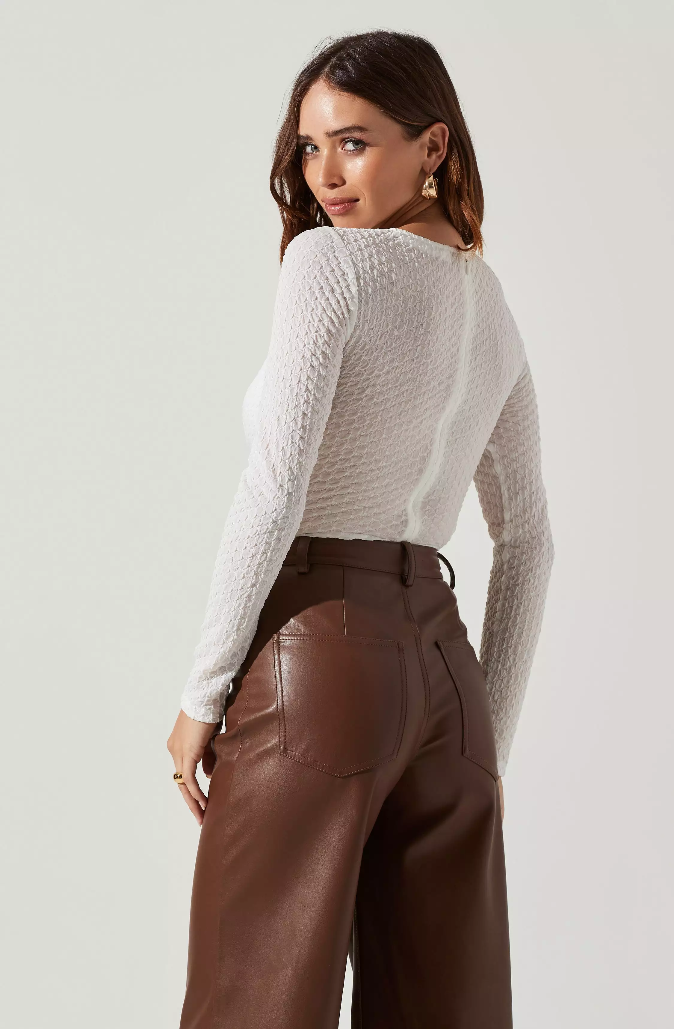 Cassidy Side Cutout Long Sleeve Bodysuit