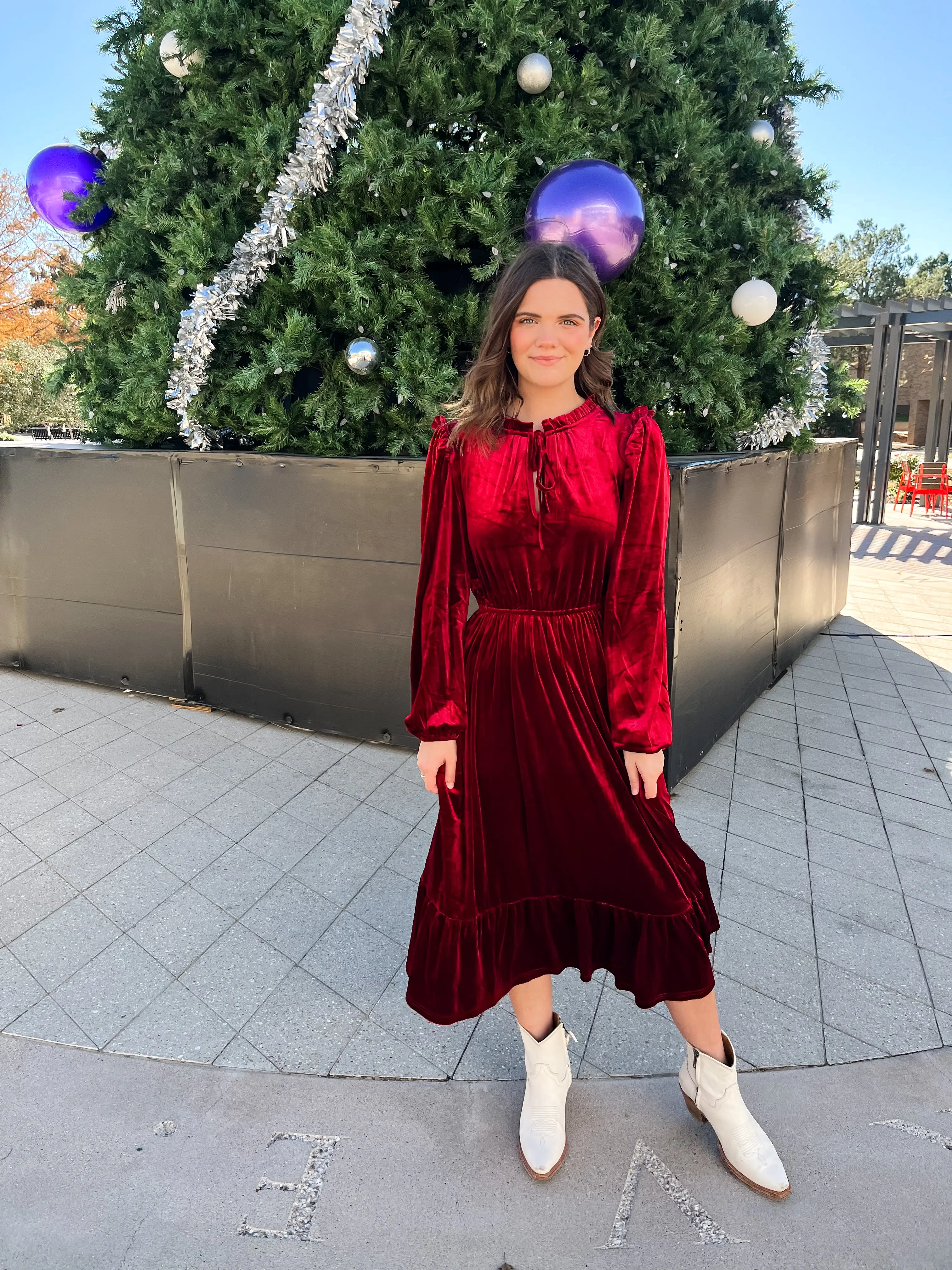 Charleston Ruffle Velvet Midi Dress- Wine