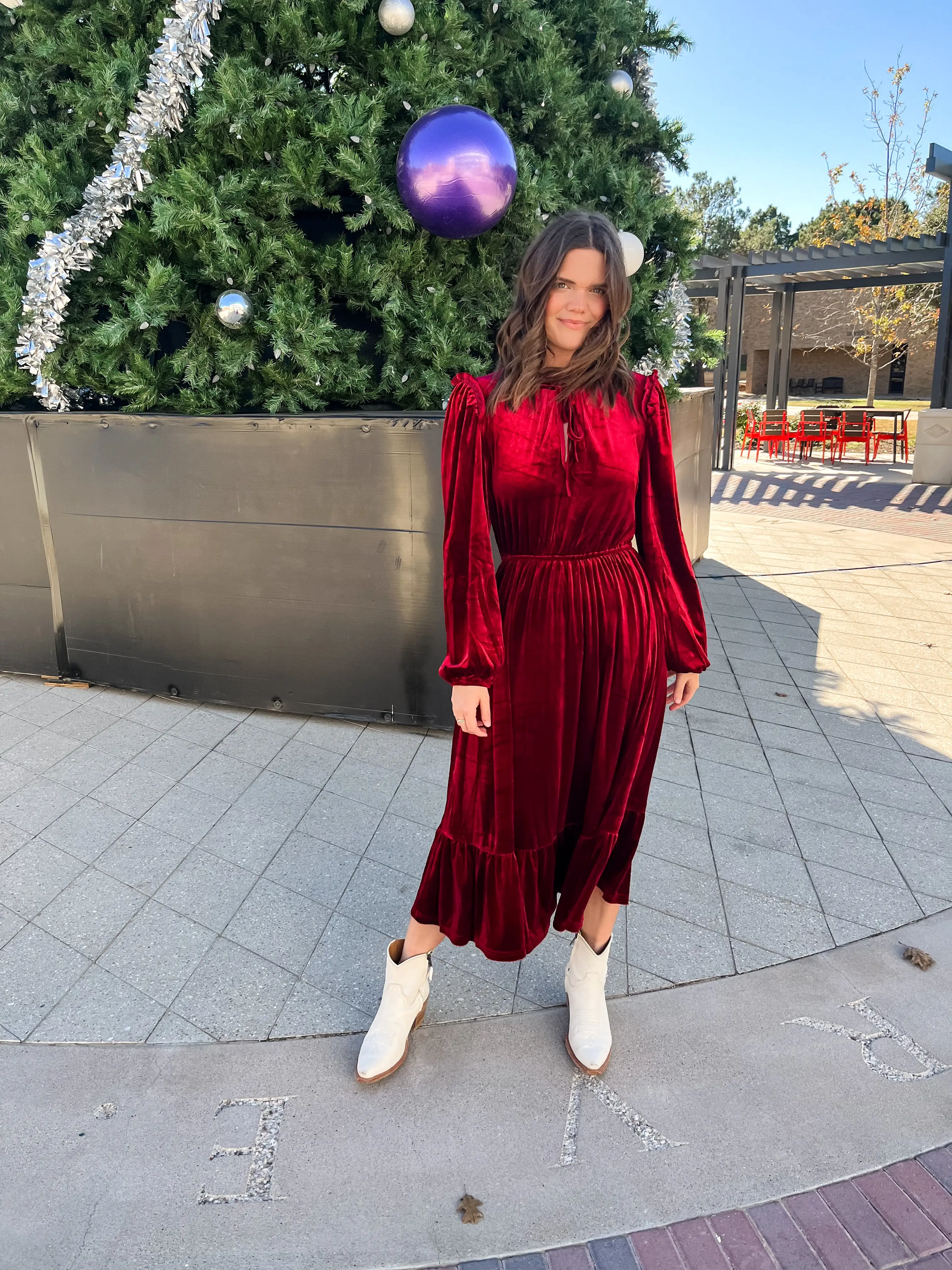 Charleston Ruffle Velvet Midi Dress- Wine