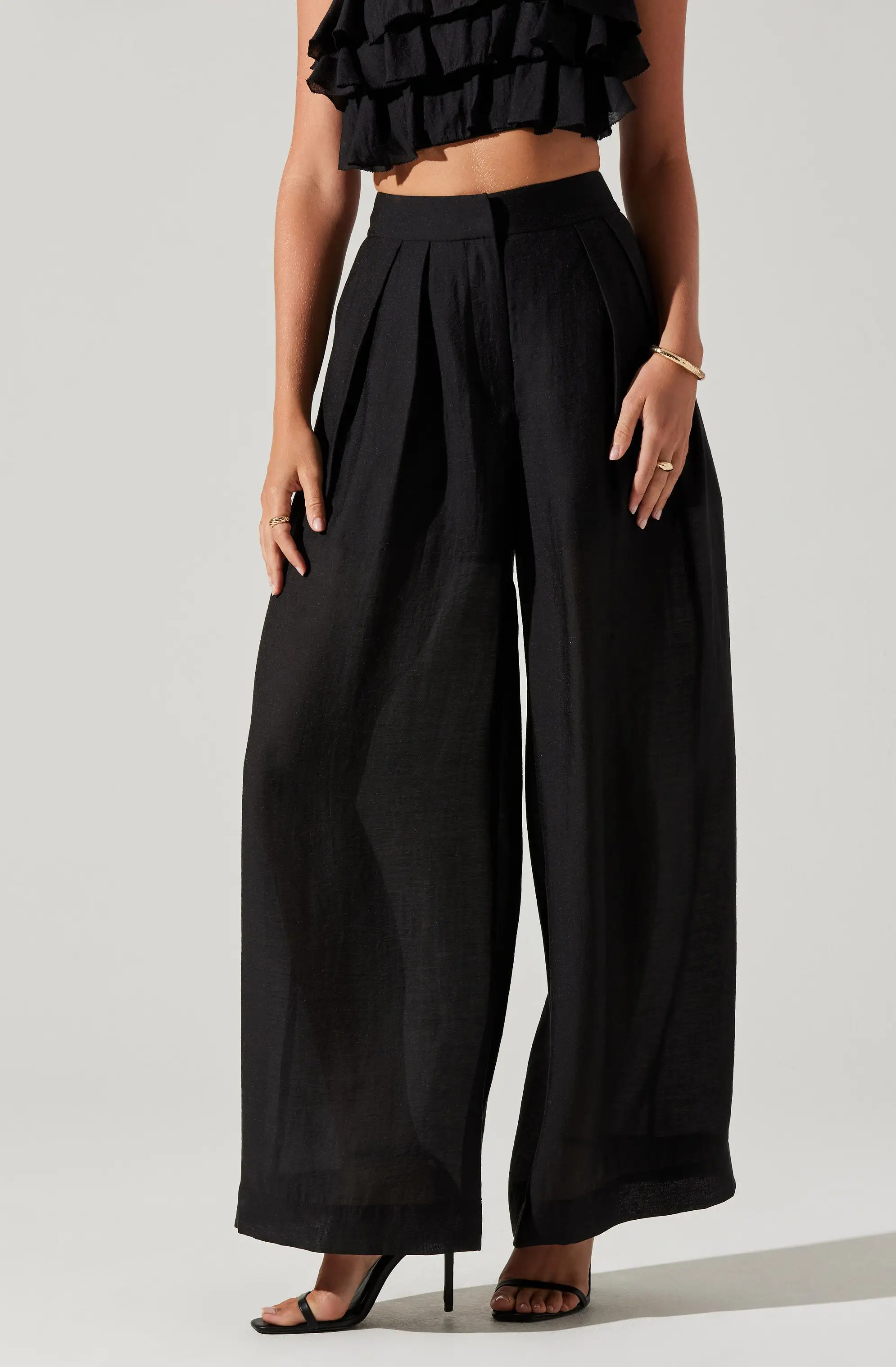 Ellyana Wide Leg Pants