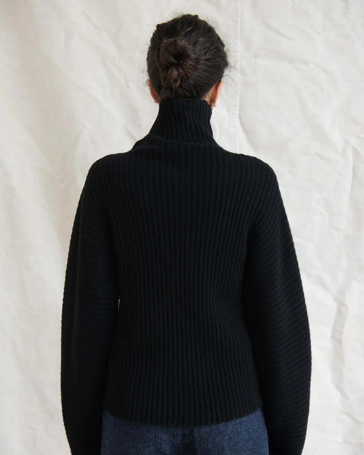 Kai Cashmere Turtleneck