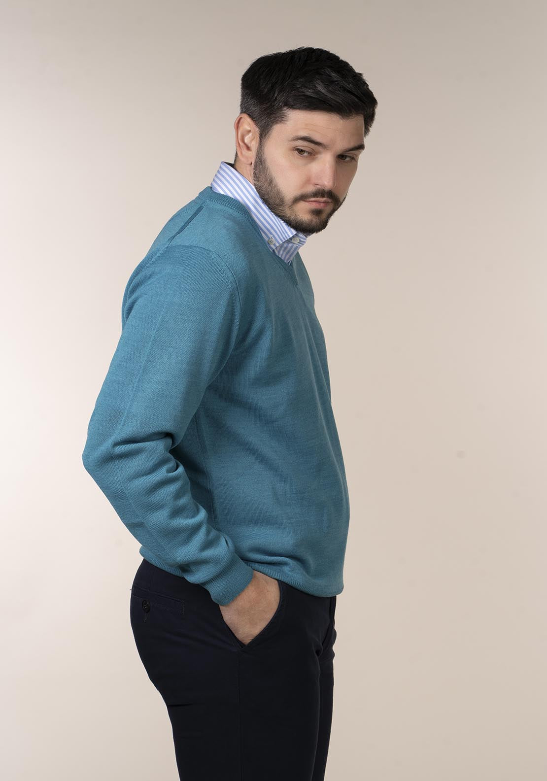 Mens V-Neck Jumper