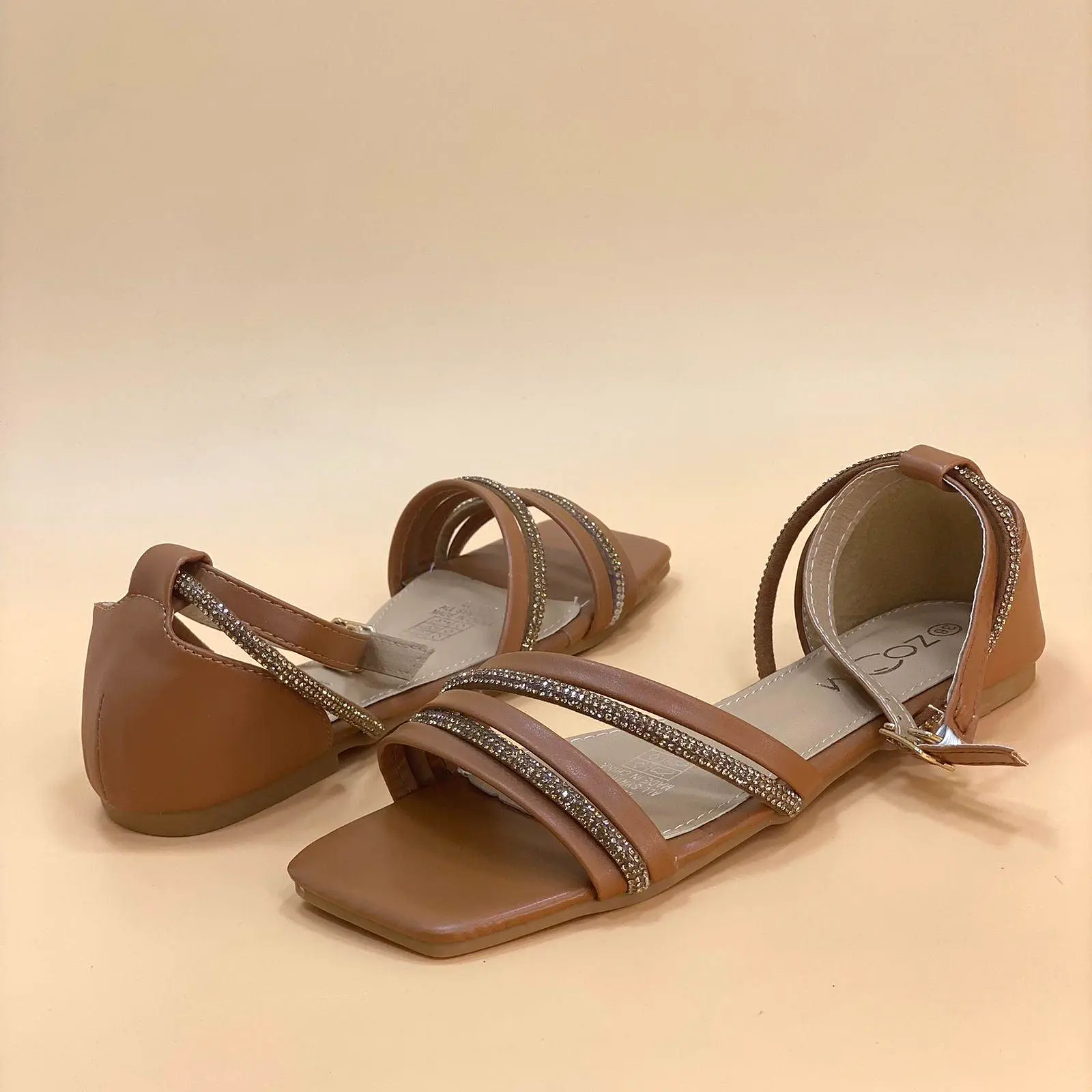 NEW ,  WOMEN SANDAL W603