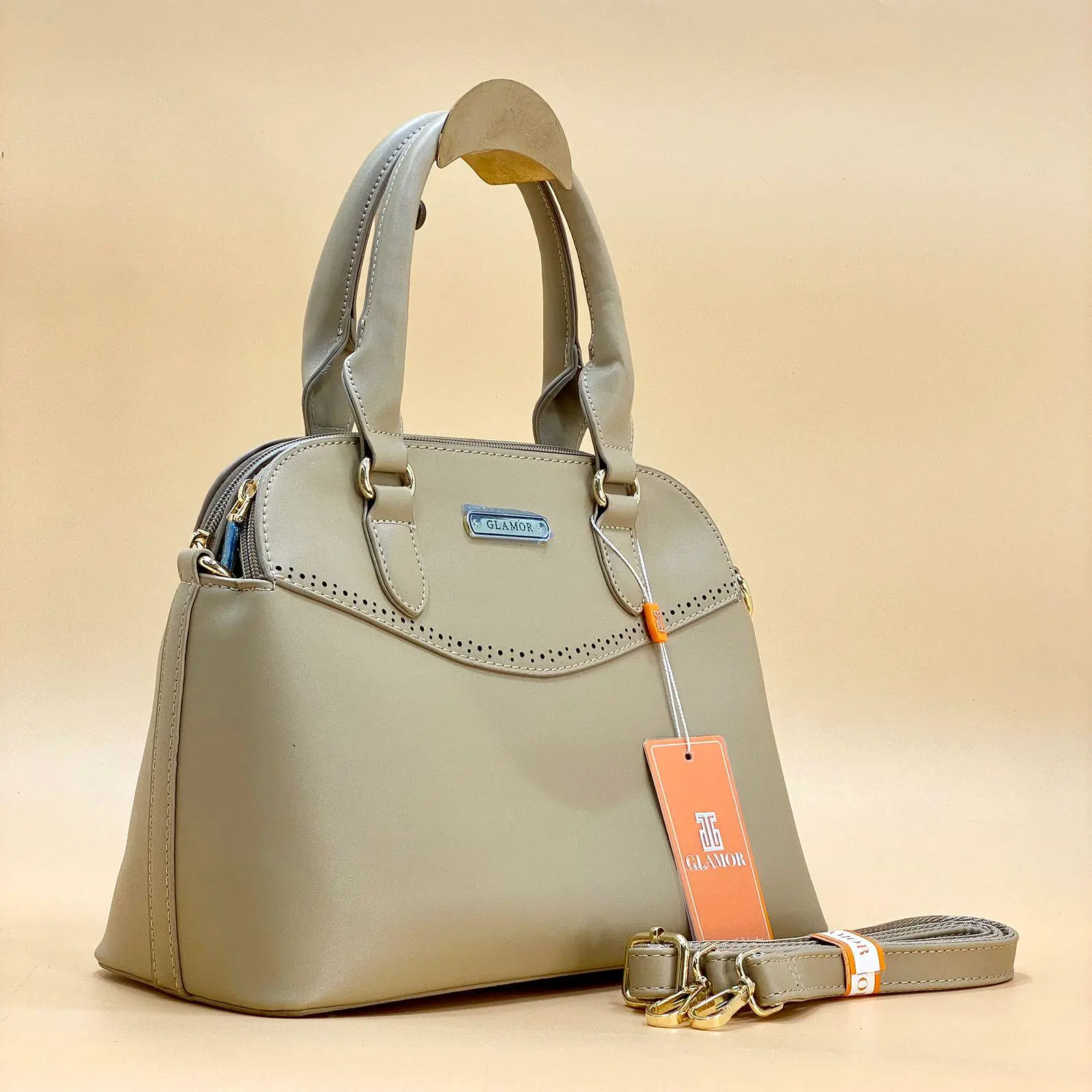 NEW 2022 , WOMEN HANDBAGS B331