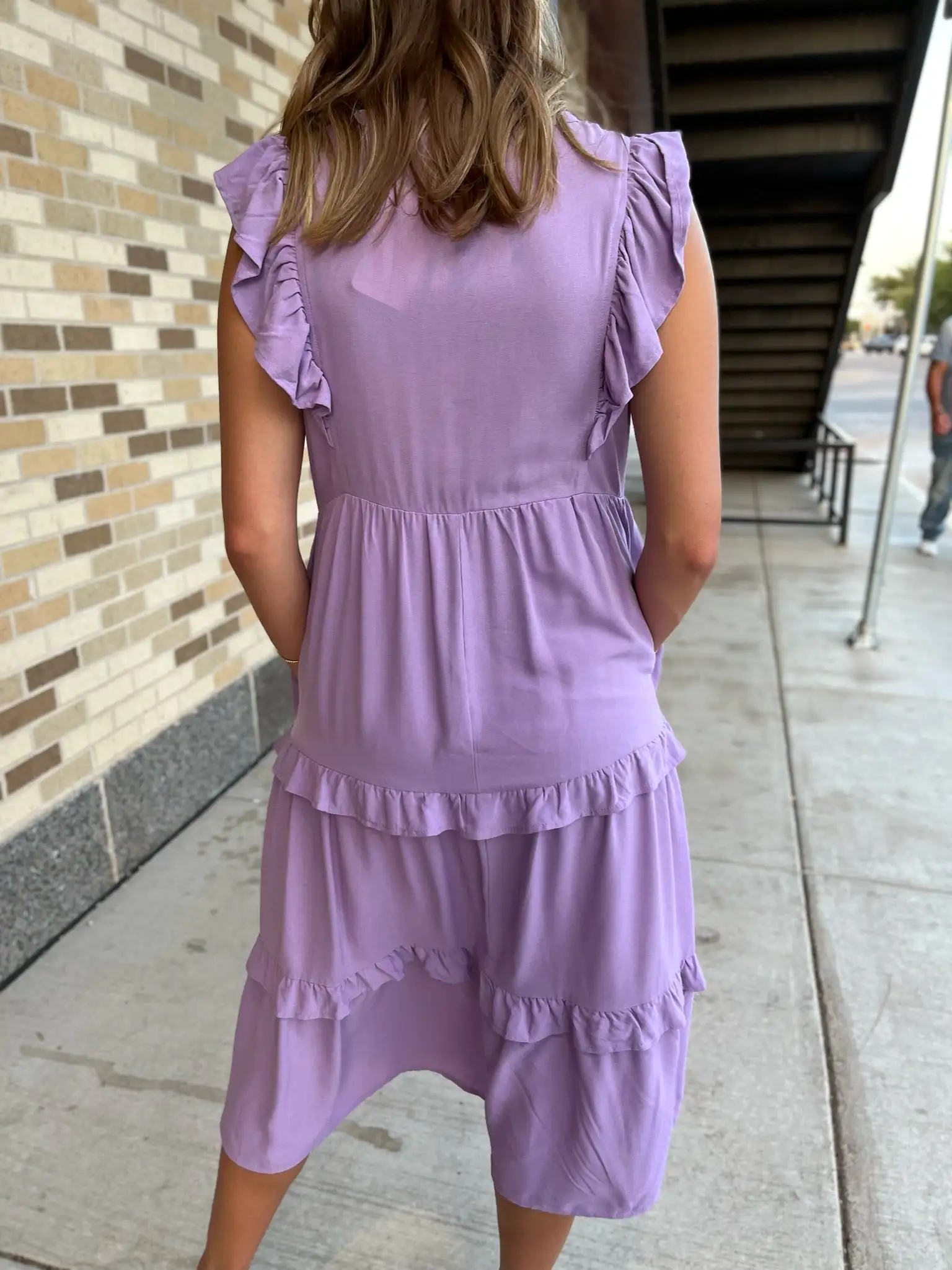 RUFFLE SLEEVE TIERED MIDI DRESS- LAVENDER