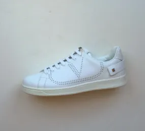 Valentino Garavani Backnet White Leather Sneakers Rockstuds